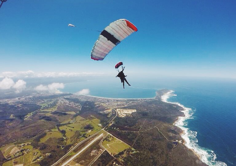 Skydiving in stunning Plettenberg Bay