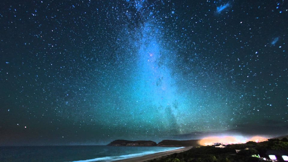 Milky Way over Robberg – Time Lapse